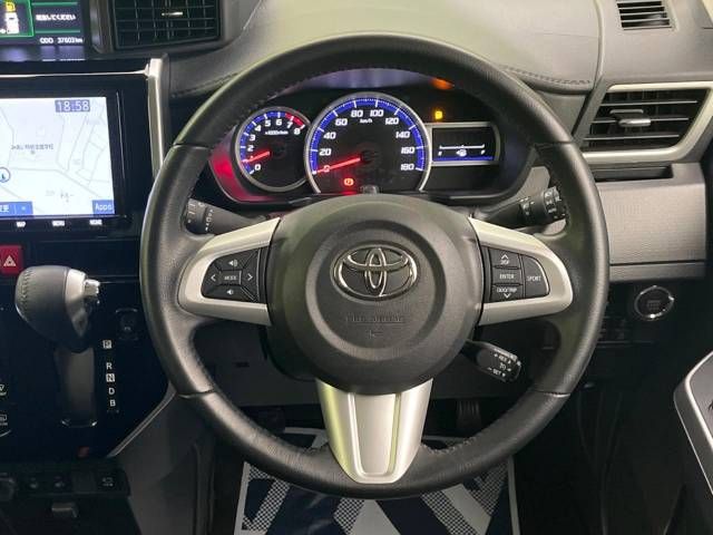Toyota ROOMY 2019-06 14438-11