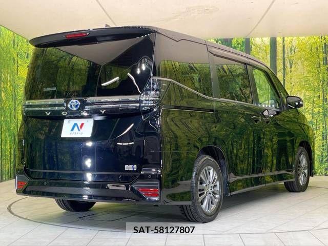Toyota VOXY HYBRID 2023-07 289451-18