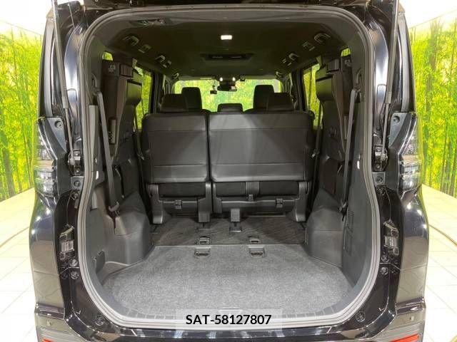 Toyota VOXY HYBRID 2023-07 289451-11