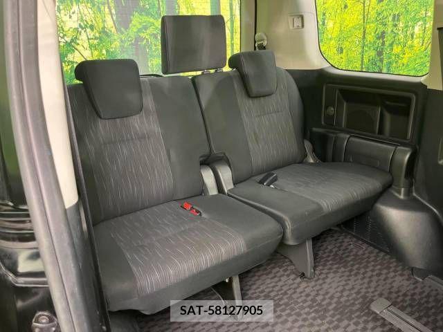 Toyota VOXY 2012-01 321352-10