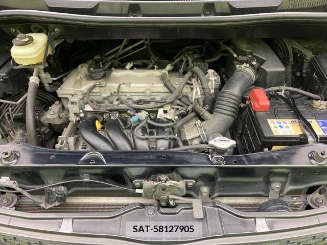 Toyota VOXY 2012-01 321352-19
