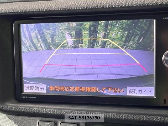 Toyota AQUA 2013-06 291746-3