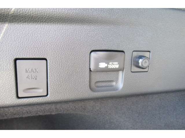 Toyota PRIUS PHV 2018-03 1618-18