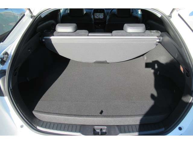 Toyota PRIUS PHV 2018-03 1618-17