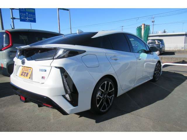 Toyota PRIUS PHV 2018-03 1618-3