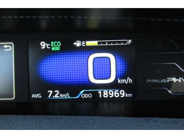 Toyota PRIUS PHV 2018-03 1618-9