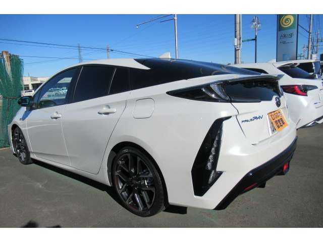 Toyota PRIUS PHV 2018-03 1618-5