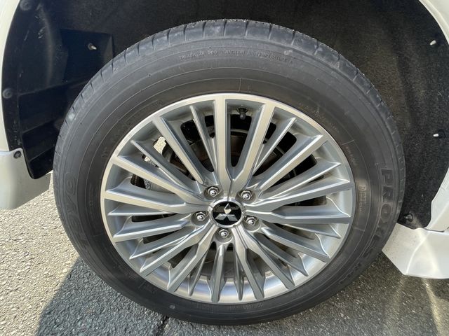 Mitsubishi OUTLANDER PHEV 2019-02 17405-24