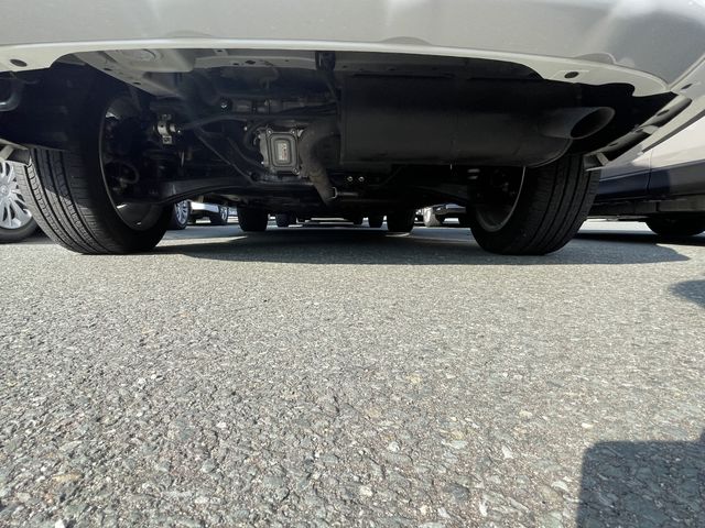 Mitsubishi OUTLANDER PHEV 2019-02 17405-28