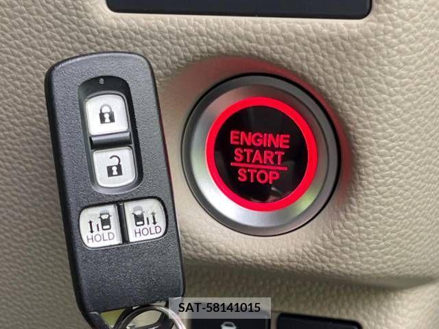 Honda N BOX 2017-10 278441-7