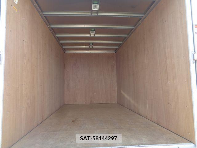 Mitsubishi CANTER 2019-07 242856-13