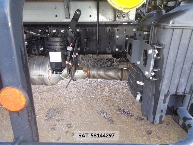 Mitsubishi CANTER 2019-07 242856-7