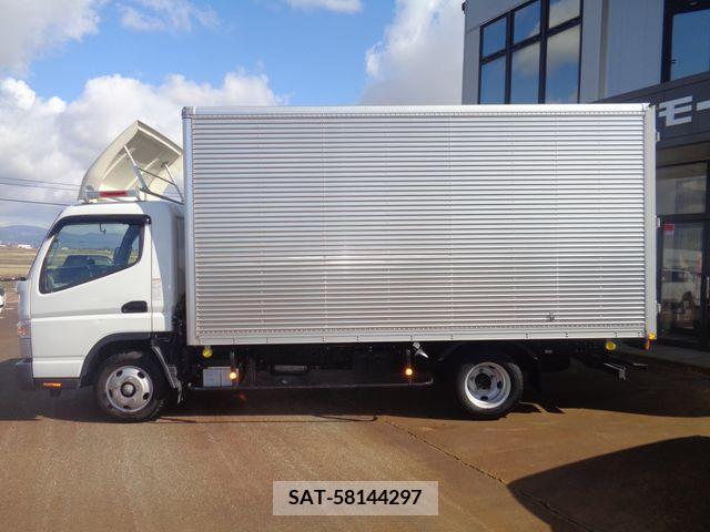 Mitsubishi CANTER 2019-07 242856-4