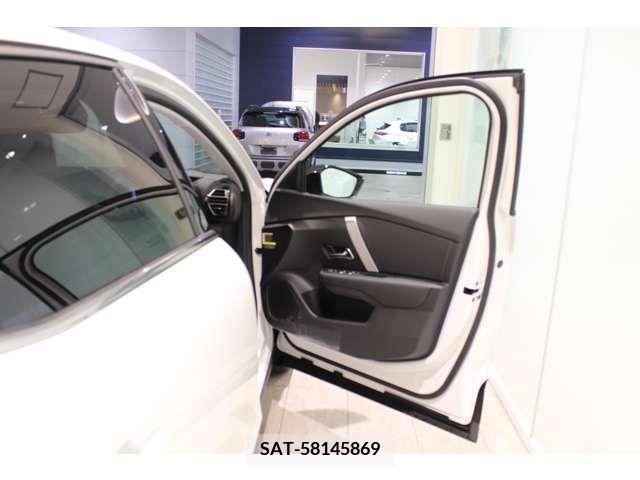 Citroen C4 2024-03 337412-11