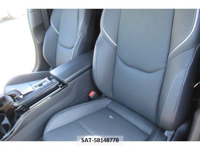 Toyota PRIUS 2023-11 393359-19