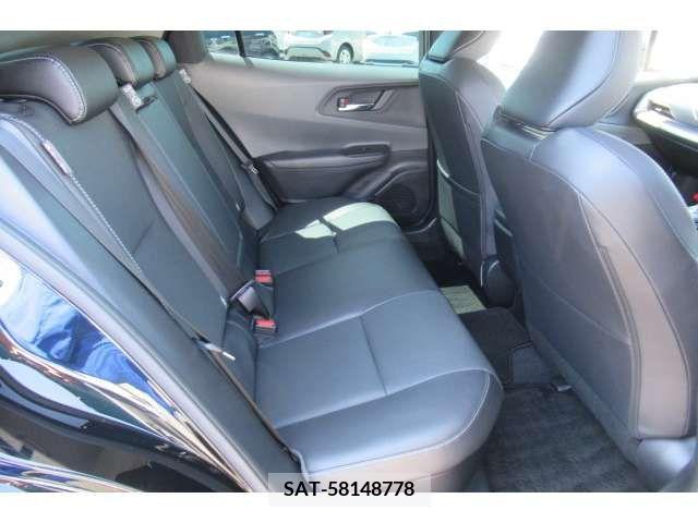 Toyota PRIUS 2023-11 393359-16