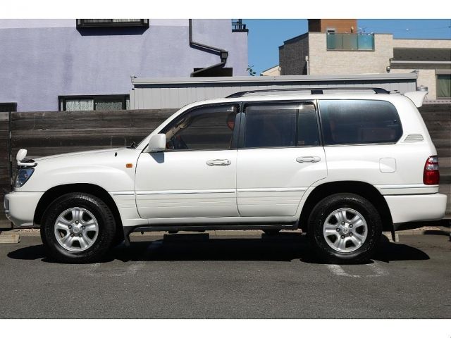 Toyota LAND CRUISER 2002-01 18065-9