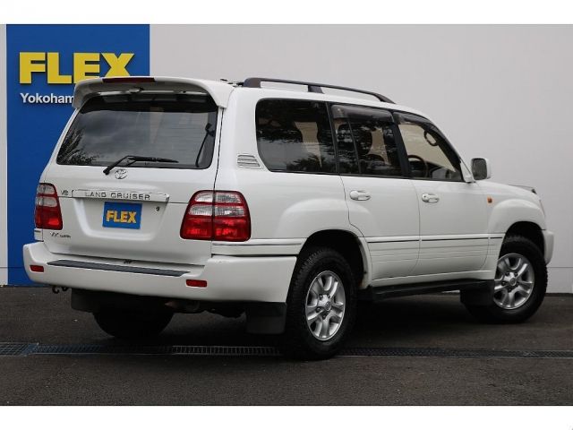 Toyota LAND CRUISER 2002-01 18065-1