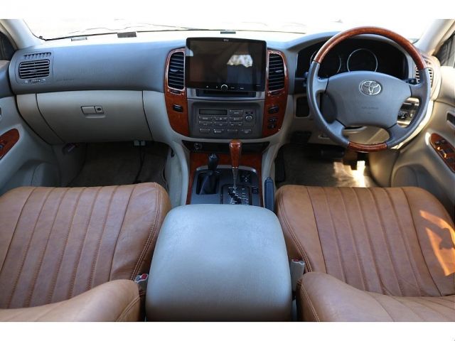 Toyota LAND CRUISER 2002-01 18065-2