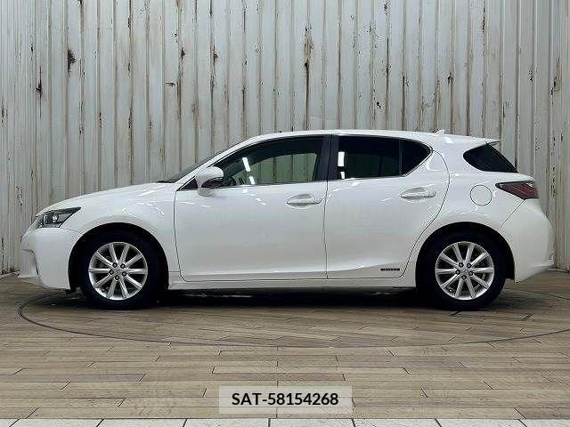 Lexus CT 2012-02 322682-14