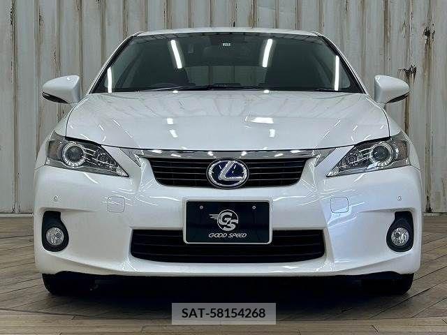 Lexus CT 2012-02 322682-11