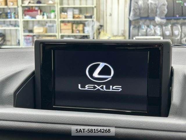 Lexus CT 2012-02 322682-2