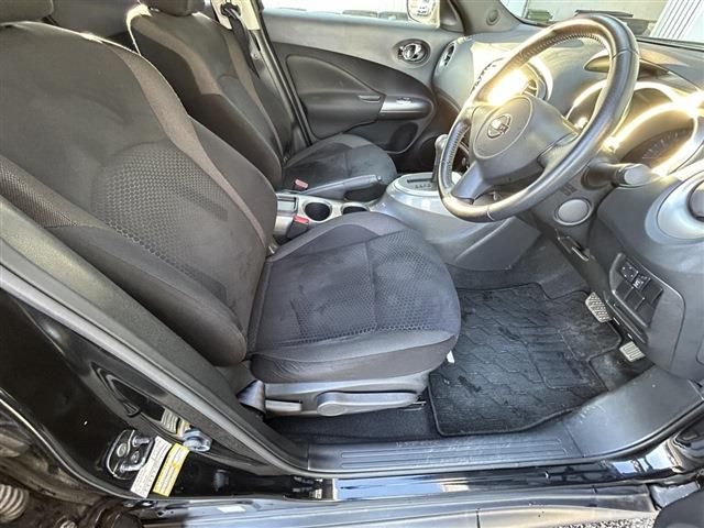 Nissan JUKE 2011-10 27682-9