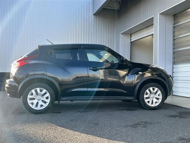 Nissan JUKE 2011-10 27682-4