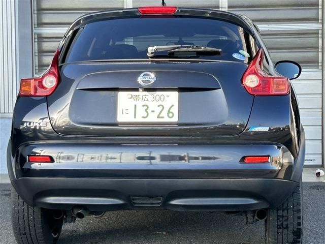 Nissan JUKE 2011-10 27682-2