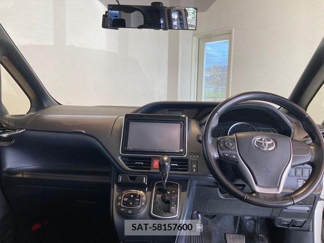 Toyota VOXY 2014-02 352910-11