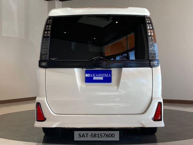 Toyota VOXY 2014-02 352910-3