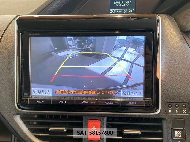 Toyota VOXY 2014-02 352910-16