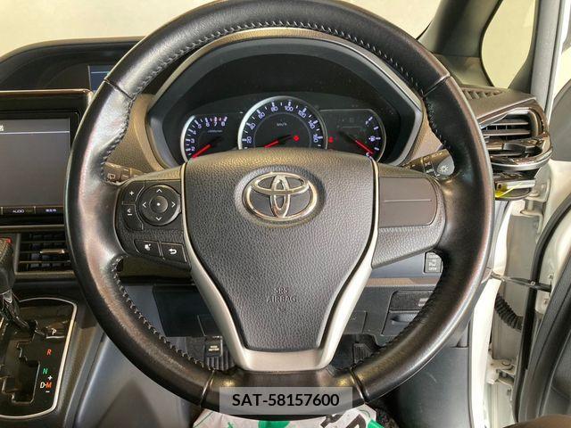 Toyota VOXY 2014-02 352910-14