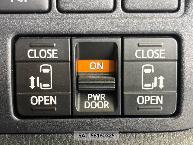 Toyota VOXY 2019-04 288933-5