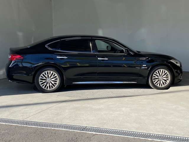 Nissan CIMA HYBRID 2012-06 184499-9