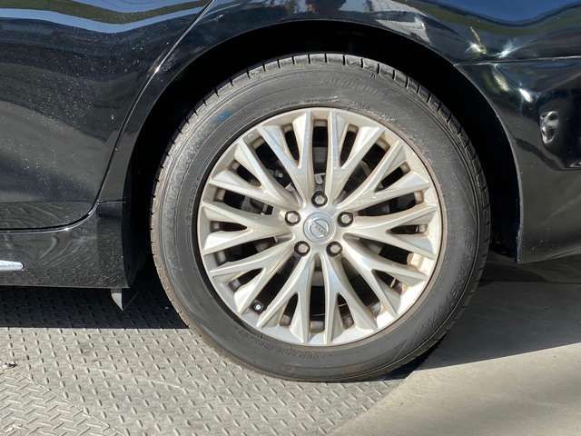 Nissan CIMA HYBRID 2012-06 184499-14