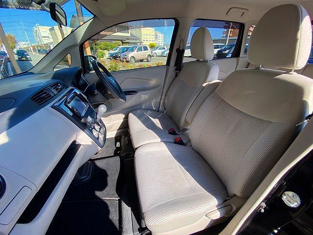 Nissan DAYZ 2015-01 19042-12
