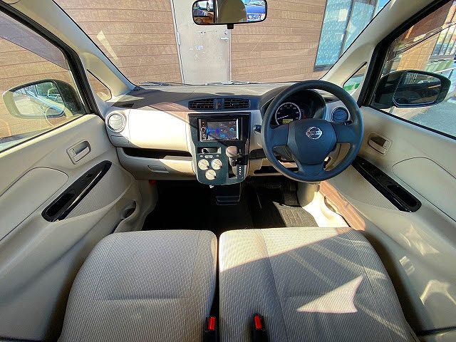Nissan DAYZ 2015-01 19042-1
