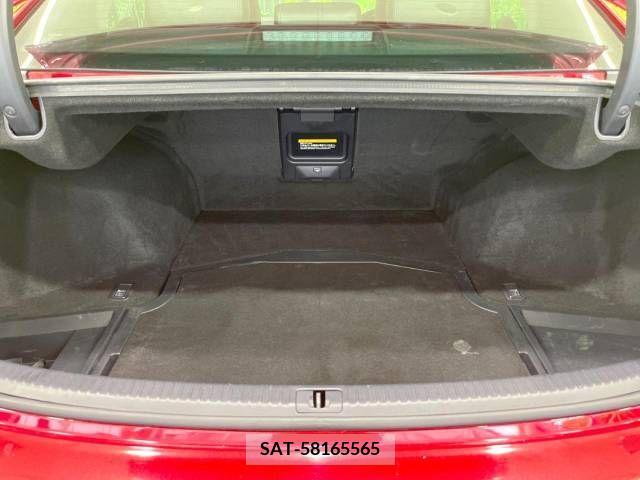 Lexus IS 2009-09 354312-10