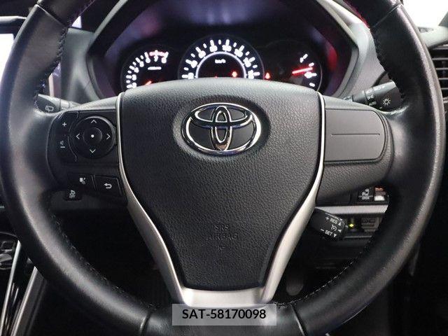 Toyota VOXY 2018-10 370382-9