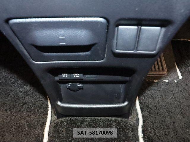 Toyota VOXY 2018-10 370382-12