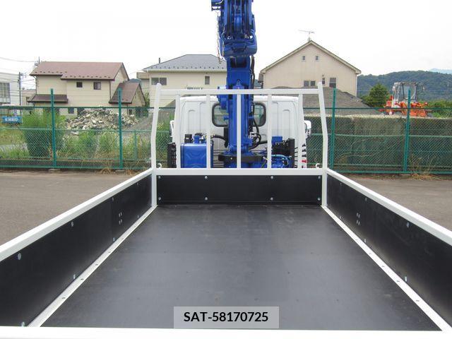 Mitsubishi CANTER 2023-11 294412-5