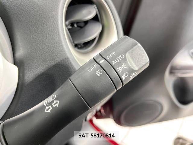 Nissan JUKE 2015-05 379238-5