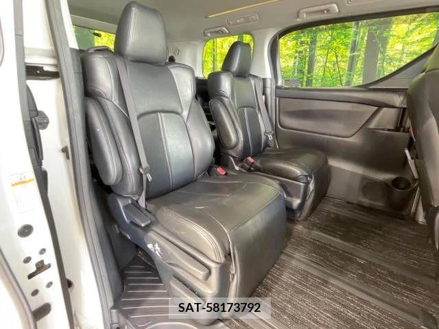 Toyota VELLFIRE 2019-03 210636-9