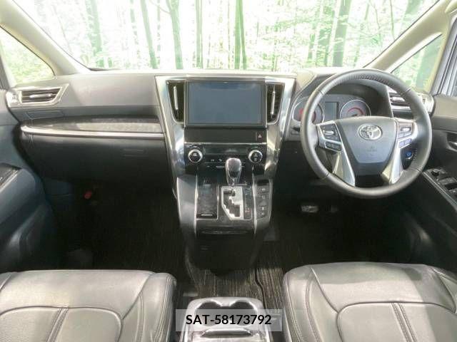 Toyota VELLFIRE 2019-03 210636-1