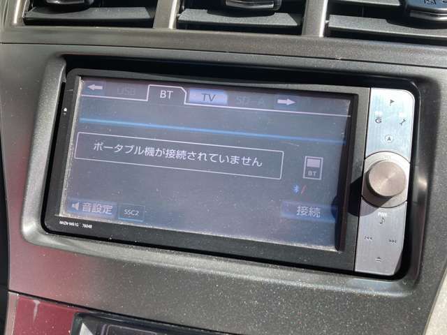 Toyota PRIUS ALPHA 2012-03 3119-5