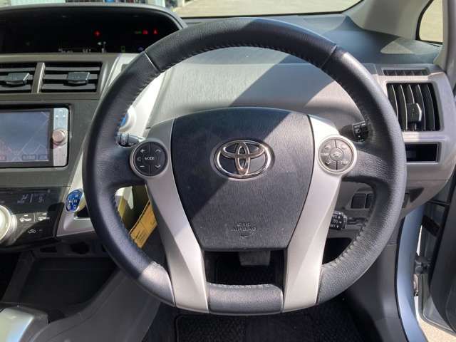 Toyota PRIUS ALPHA 2012-03 3119-12
