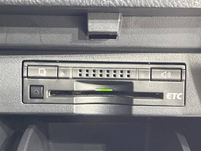 Toyota ALPHARD 2017-05 21296-7