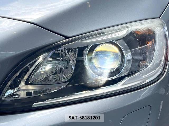 Volvo V60 2015-06 381009-13