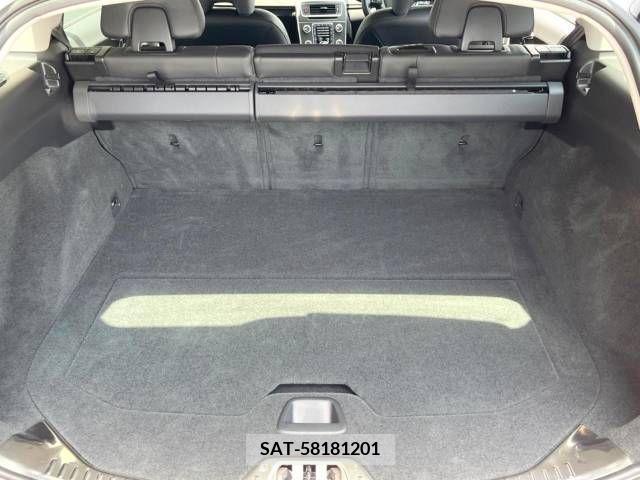 Volvo V60 2015-06 381009-12